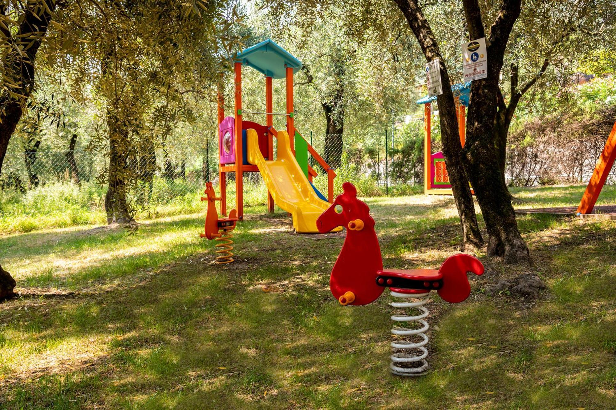 לימונה סול גרדה Camping Park Garda מראה חיצוני תמונה